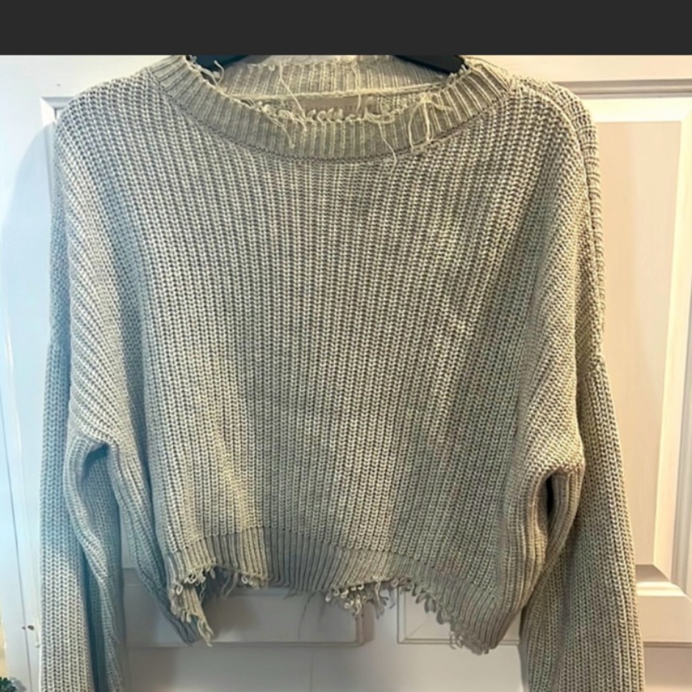 Grey distressed sweater size M/L